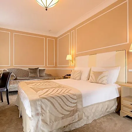 Nuovo Teson Hotel 3*