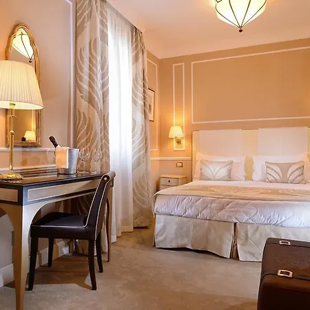 Hotel Nuovo Teson