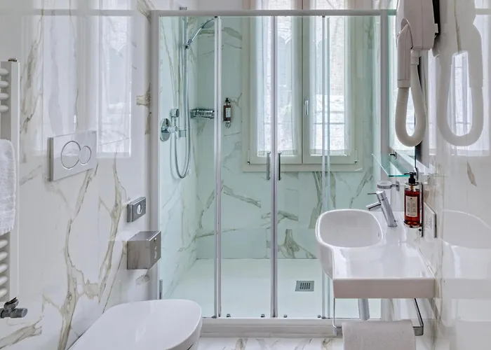 Nuovo Teson Szálloda 3*