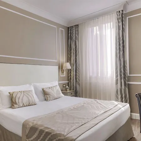 Hotell Nuovo Teson 3*