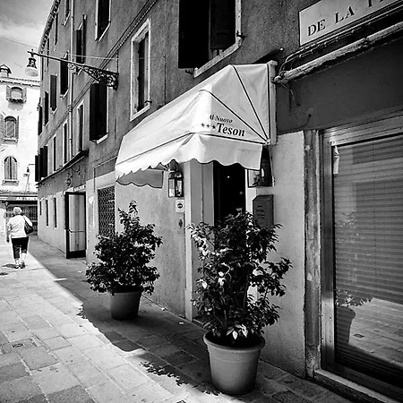 Hotel Nuovo Teson Venedig