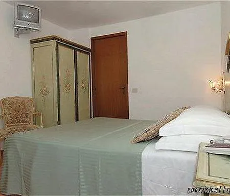 Nuovo Teson Hotell 3*